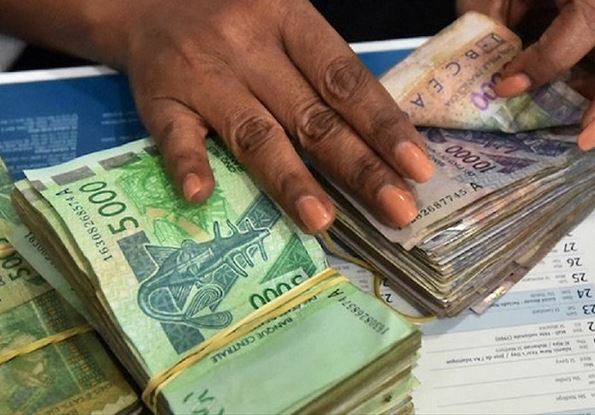 Public Treasury: civil servants arrested for financial offenses